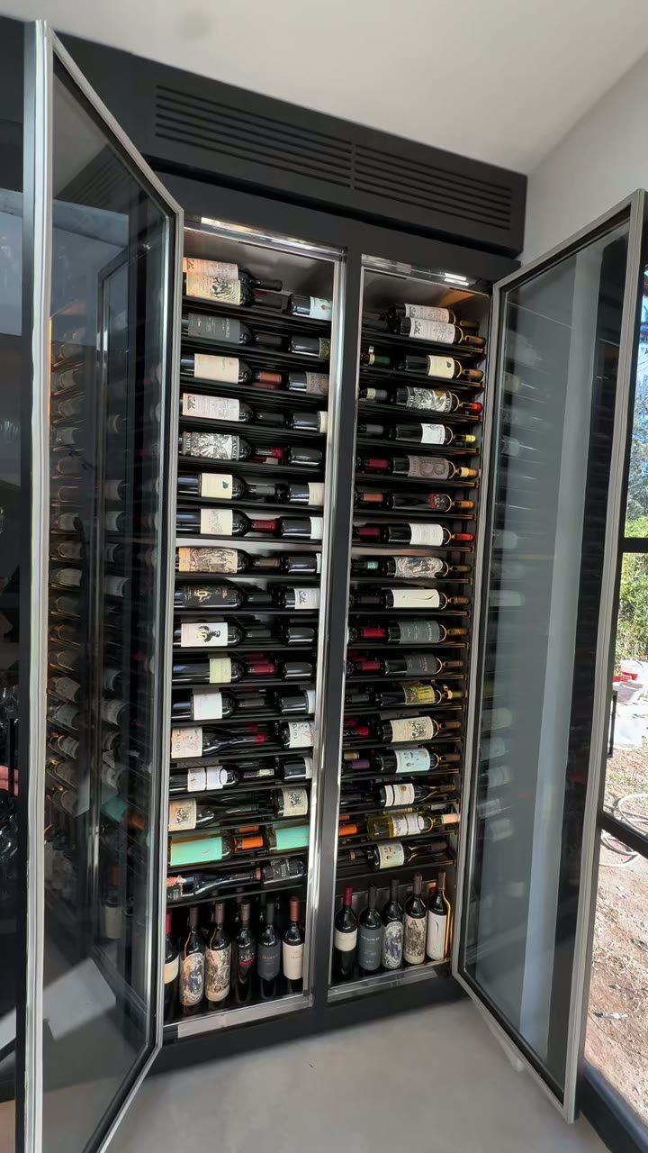 Anuncio de distribuidora de bebidas
